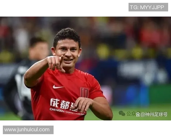 笑着告别绿茵场足球明星的退役之路与人生新篇章