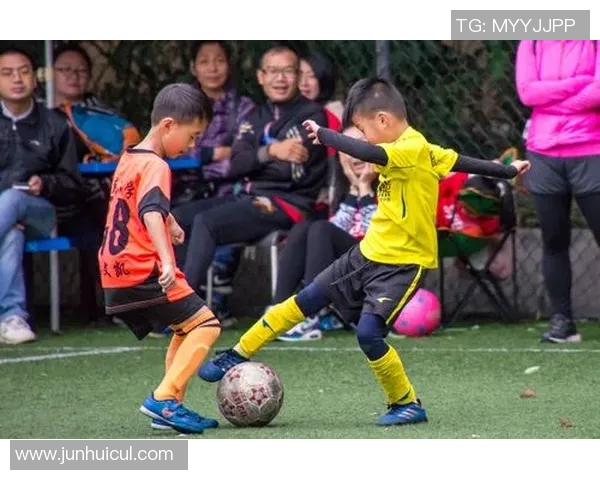 杭州足球队的比赛经验揭秘与成长之路的深度分析 杭州足球队的比赛经验揭秘与成长之路的深度分析